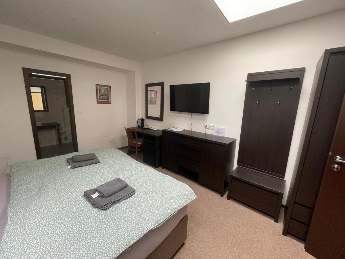 Kadaň Apartman Atelier מראה חיצוני תמונה