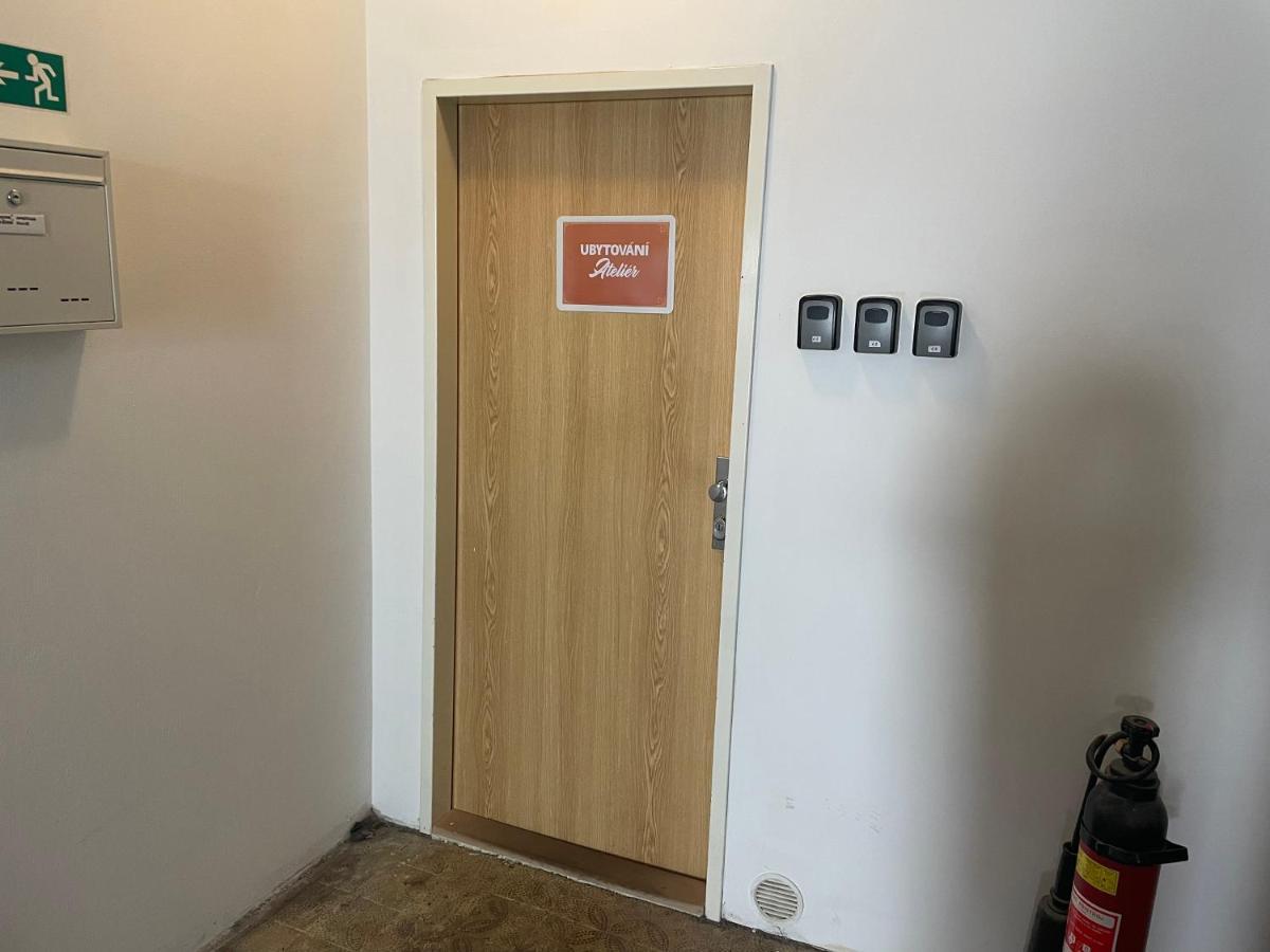 Kadaň Apartman Atelier מראה חיצוני תמונה